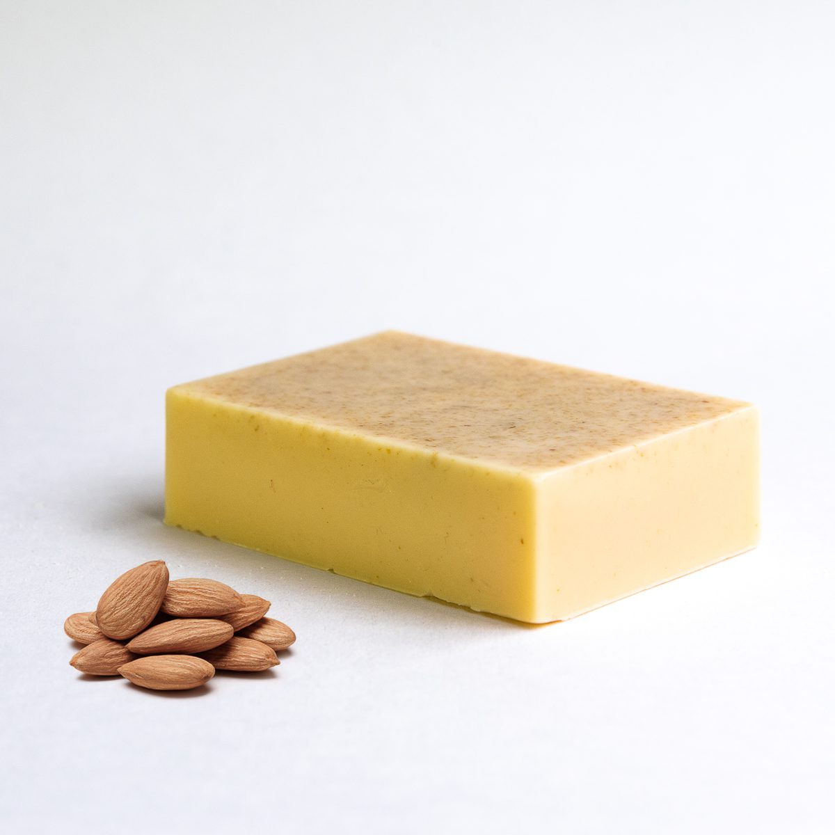 Jabón Hidratante de Almendras